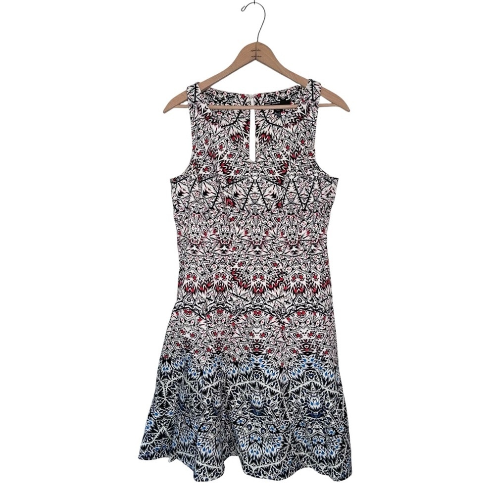 Maggy London Ombré Patterned Fit and Flare Sleeveless Dress Size 10